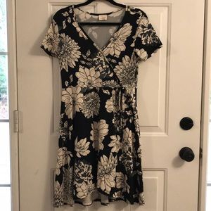 🍒3/$30 Faux Wrap Dress